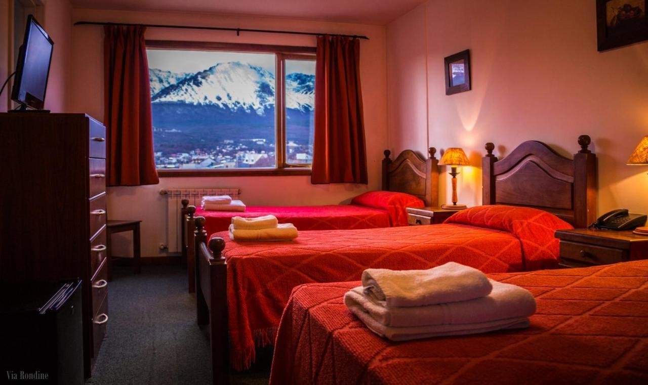 Oikos Hotel อูซัวยา ภายนอก รูปภาพ
