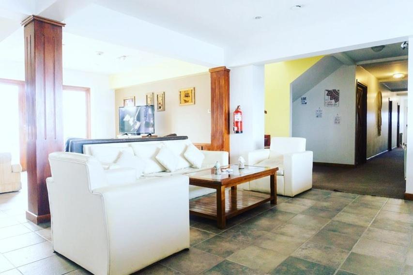 Oikos Hotel อูซัวยา ภายนอก รูปภาพ