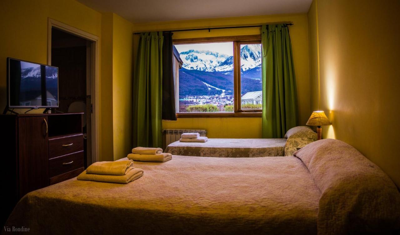 Oikos Hotel อูซัวยา ภายนอก รูปภาพ