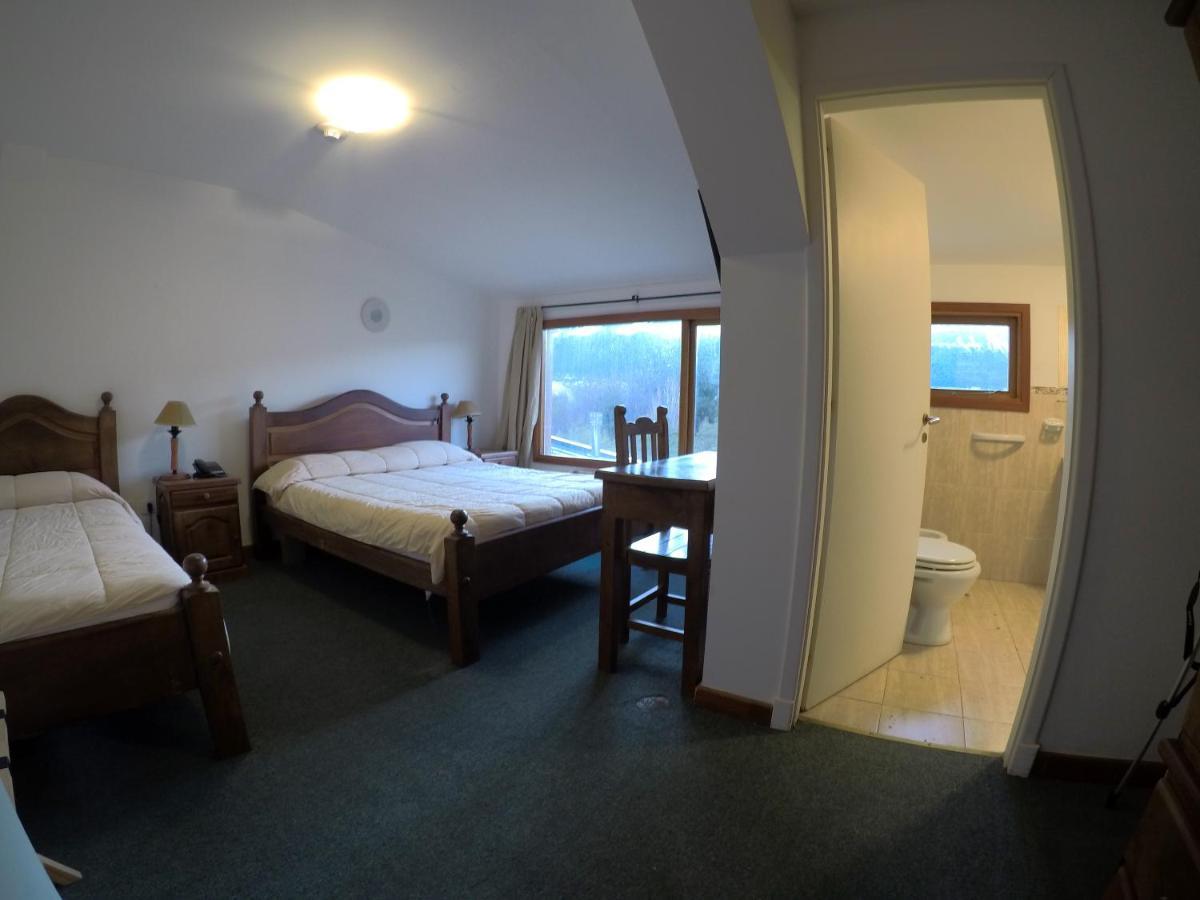 Oikos Hotel อูซัวยา ภายนอก รูปภาพ